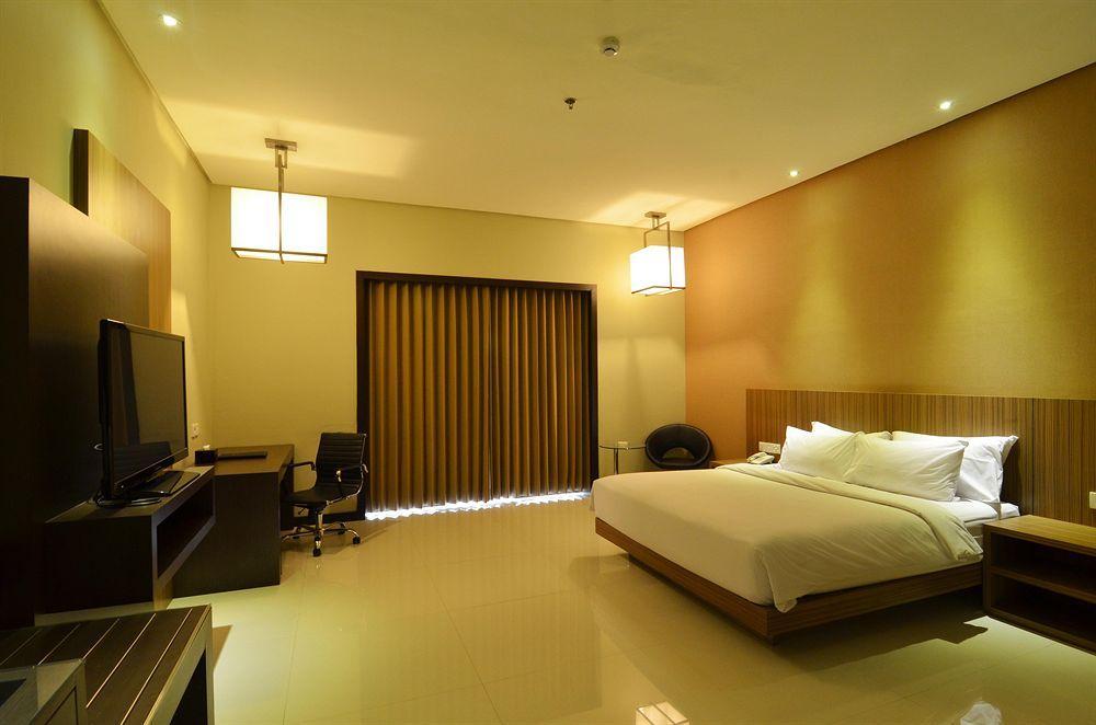 Savana Hotel & Convention Malang Zewnętrze zdjęcie